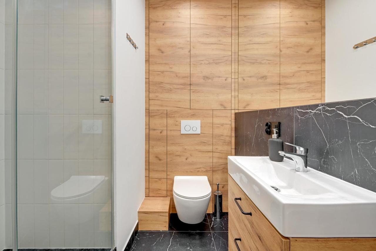 Royal Rose - Premium Beach Apartment Сопот Екстер'єр фото